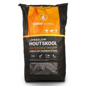 Giant Flames Low & Slow houtskool 10 kg voorkant